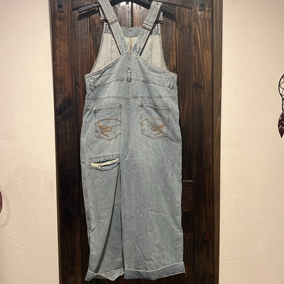 Jaded Gypsy Oversized Overalls - Picture 2 of 6
